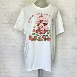 STRAWBERRY SHORTCAKE Short Sleeve White Graphic  Cotton T-Shirt